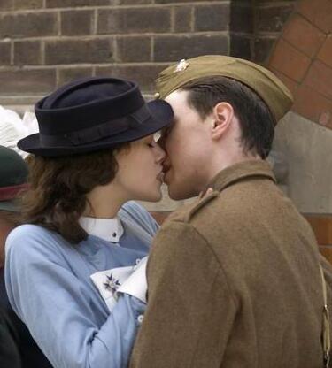 情侣十大销魂的接吻技巧 发出煽情的的呻吟