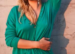 宝贝慢慢来更深入一点 安雅和叶琛在办公桌上