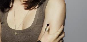 宝贝慢慢来 慢慢来更深一点 两个人都喂不饱你