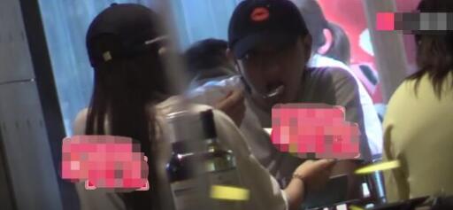 有图有真相 黄子韬与一名长发女子在北京逛街 恋情疑曝光……