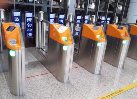 周公解梦 梦见自己在检票口出不来 虽有不顺但无凶险