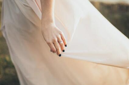 周公解梦 突然梦到曾经喜欢的人 这会是放不下的意思吗?