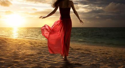 唐笑去闺蜜家玩 竟然发现她叔叔是欺负过自己流氓