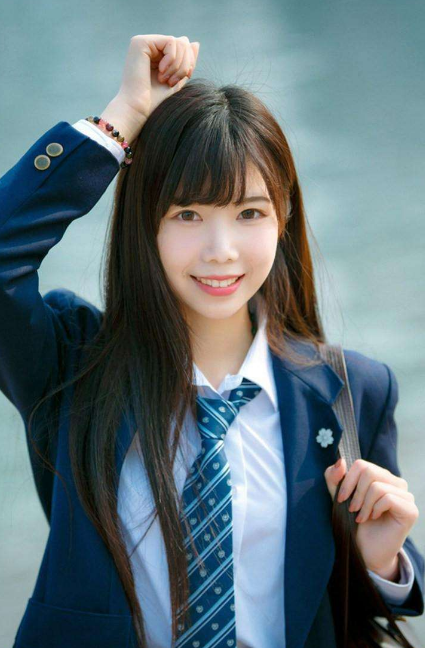 吸弄小核喝花水啊舌头，轻咬着着花蒂