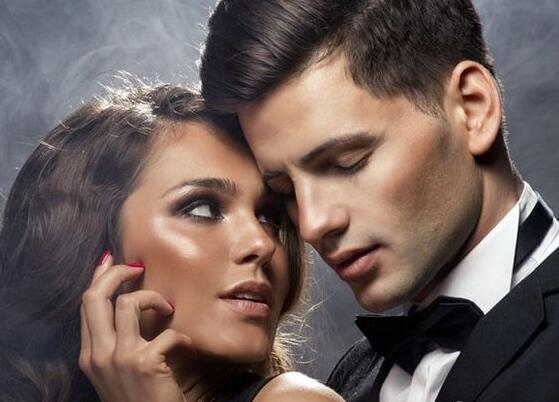 滚床单时女性为何喜欢被摸私处 刺激阴蒂会更加敏感