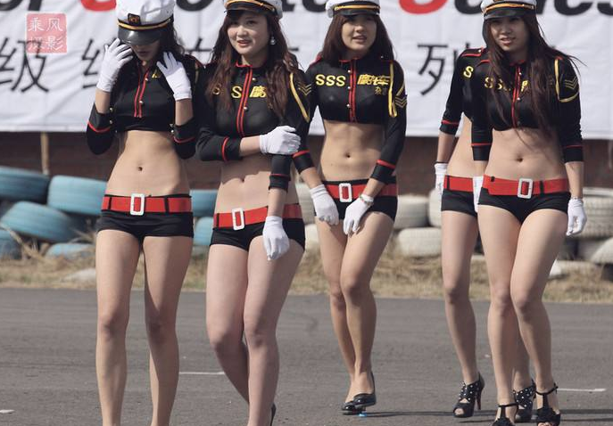 注意男生想要你的时候这几个反应 男人想要的时候身体表现