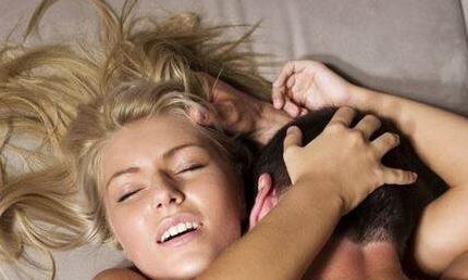  第一次爱的感觉，下面不舒服总想尿