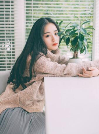 十二星座 当你穷困潦倒时依然陪伴你的星女 看看你有没有上榜