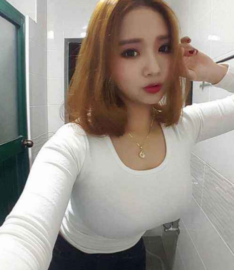 玩弄放荡人妇系列 第二部办公室做,好硬,好紧