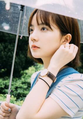 一个老头要吃我b 丫头别动我还在里面要断了