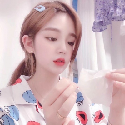 一见钟情 裴少轻点吻 全文在线阅读  和易瞬的第一次见面