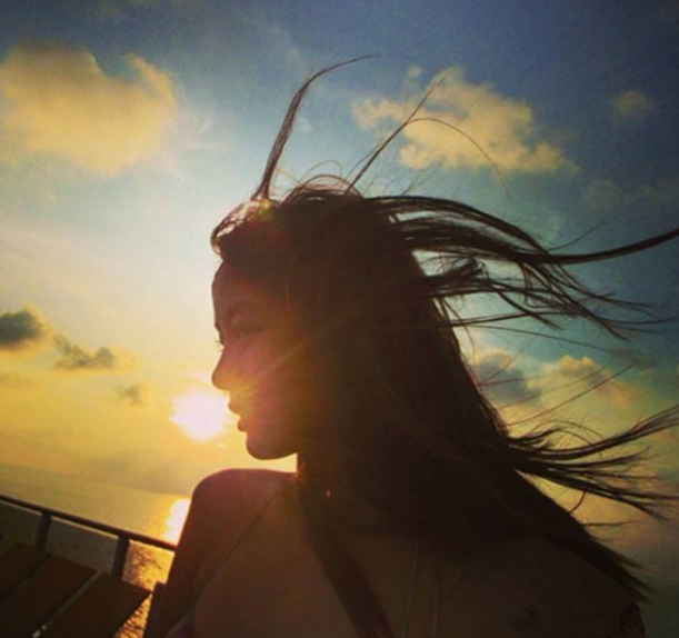 宝贝让我尿在你里面楼梯太大了要撑坏了