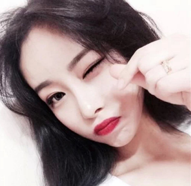 女主用下面喂男主东西 下面一整天都塞着东西