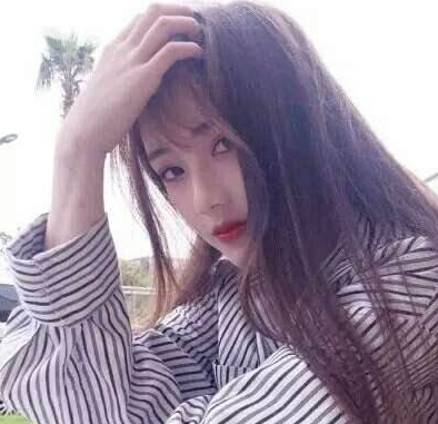 下面真湿我要舔 乖宝贝真湿夹得我好爽