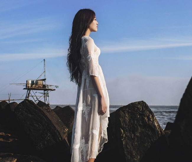 给男友口的时候他按我头,很难受,是不是他有什么问题