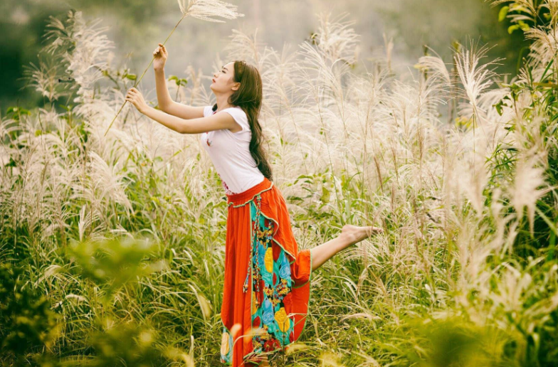 按着腰用力压下去 宝贝乖一点