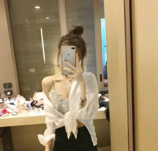 送货员让我爽了一下午口述被添全过程