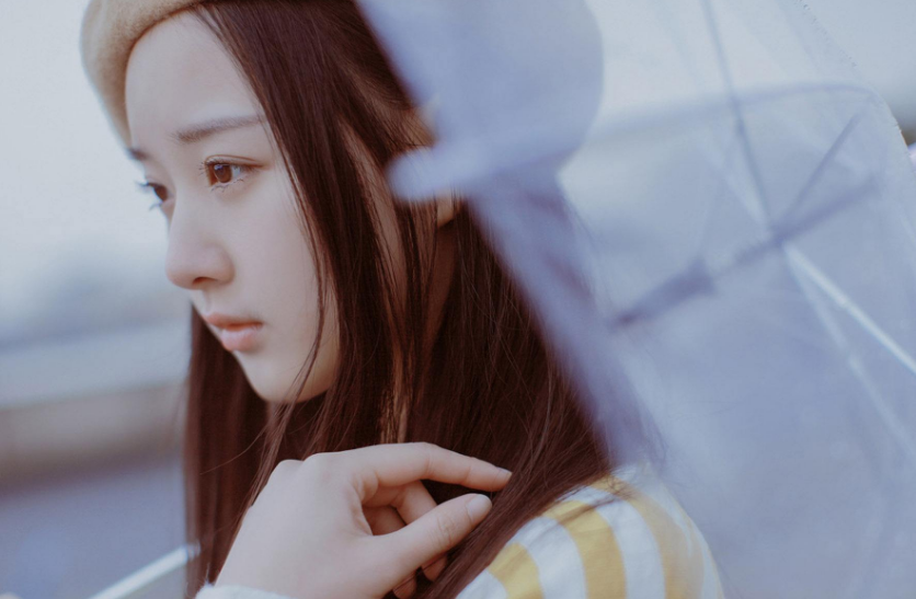 女朋友特别特别污 很黄很暴力 每次都说不赢她