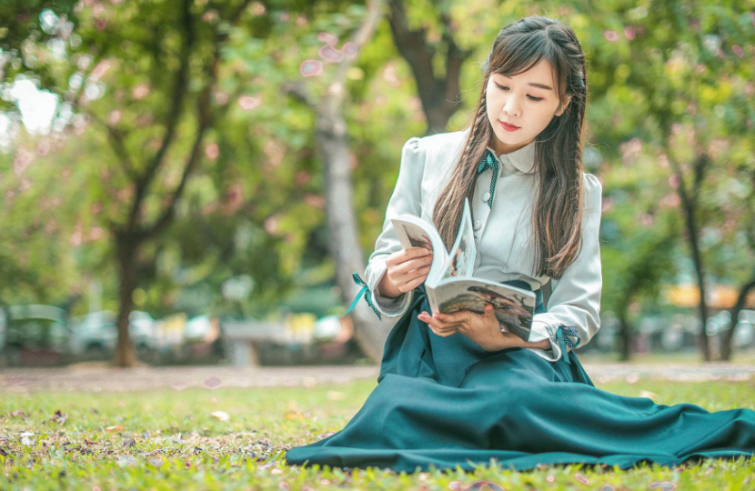 和漂亮的岳的那些事儿 岳腿缝之间是什么意思啊