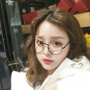 小东西瞧你敏感的都泛滥了   叶凌天假装男朋友