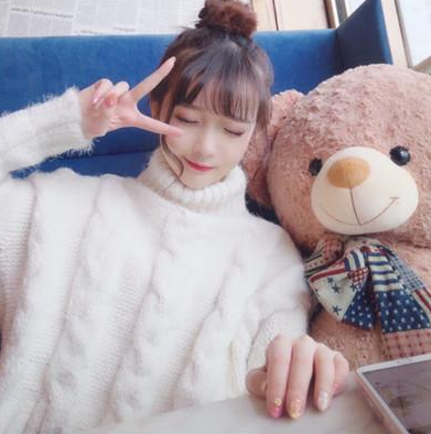 王刚是个驾校教练 喜欢年轻胸大皮肤白的姑娘