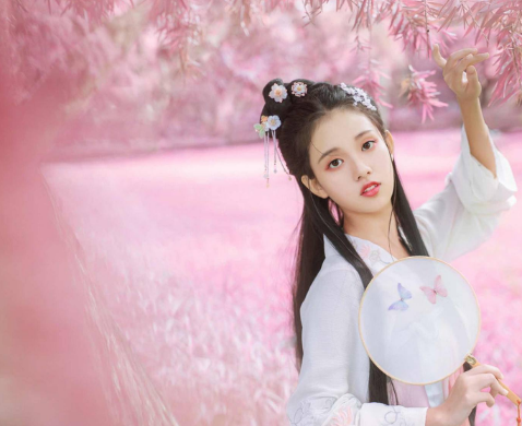 往上一挺舒服吗 宝贝你都有反应了 下面都湿了