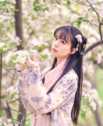 宝贝别急才进去一点呢 我们慢慢来 宝贝乖