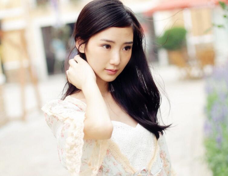 口述第一次的的感受 在公交车上被进入