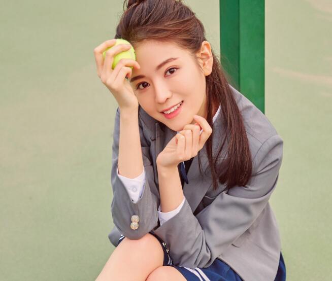 老师我好爽再深一点 老师在办公室吃我下面