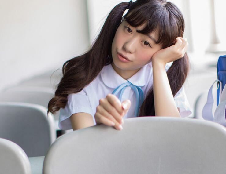 唔你太大了不行 感觉腰脱节了 往上挺一点舒服吗