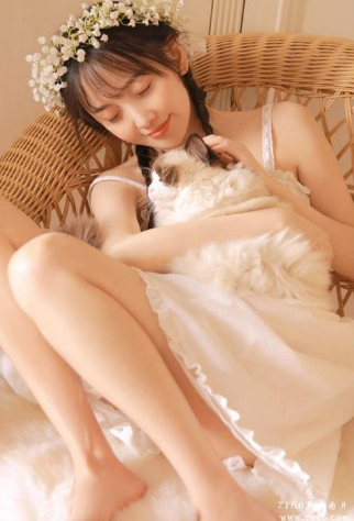 好疼好胀快点拨出来  小妖精你好湿好紧好浪