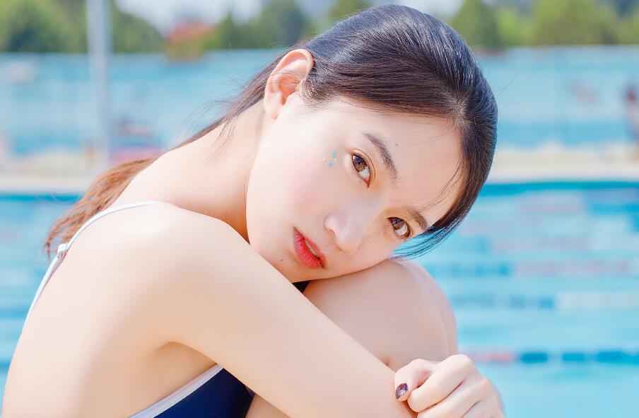 每个女人都会自己摸豆豆吗 把自己摸出水之后怎么办