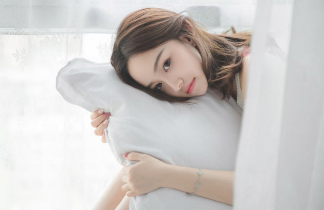 宝贝你要吗快点太大了  大叔轻一点能痛我了