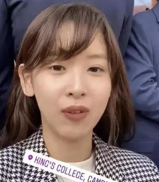 奶茶妹妹章泽天素颜照曝光 怪不得刘强东说不知妻美