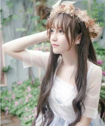 抱着她在楼梯上边走边做章 上楼梯走一下顶一下的太深了