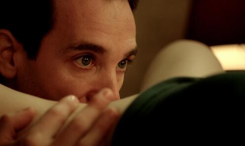 用嘴巴能不能吸出来？宝贝舒服吗外面有人 慢一点换个姿势