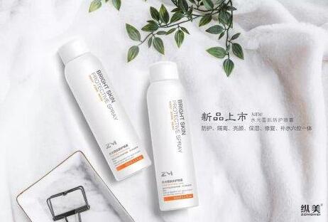 永远别在脸上或嘴边喷防晒喷雾 怎么样才算是喷好了呢？