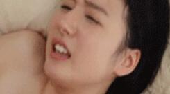 傻子变正常装傻吃奶，给傻子喝奶喝了还想要