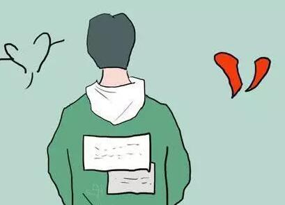 女人用这些动作暗示你时 说明你该主动了别错过机会