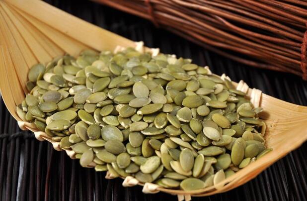 南瓜子仁怎么吃？南瓜子仁的营养价值 介绍几种南瓜子仁的吃法