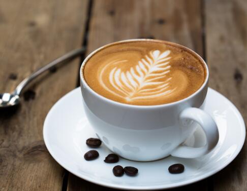 防止烧心的10个妙招，帮你改善烧心困扰