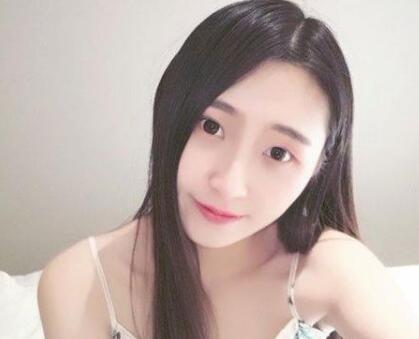 坐下 整个没入 深入 低喘 书房里沉腰缓缓进入公主