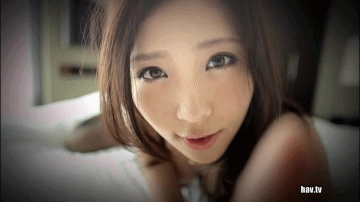 她的白嫩的小手握住他的粗大，受不了了快进来我要