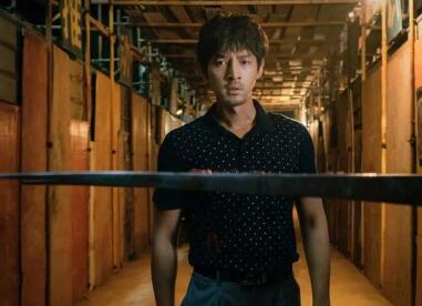 黑化的“白日焰火” 与胡歌共赴一场《南方车站的聚会》