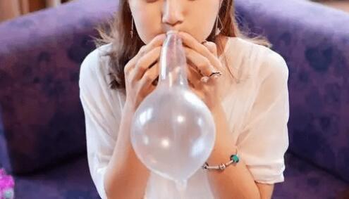 桃花庵里俏尼姑，对男人的那种好奇与期待愈加强烈