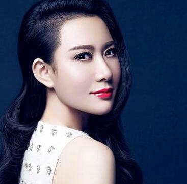 宝贝你这里又大了好软 宝贝小点声,外面有人哦