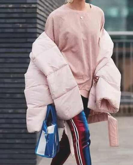 哪种的材质的衣服穿着更暖和？ 羽绒服和棉服有什么区别