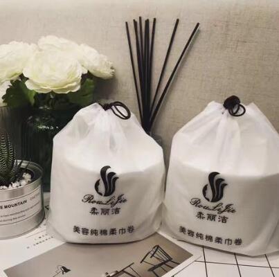 毛巾和一次性洗脸巾哪个更好？你一定不知道洗脸巾还有这些用途