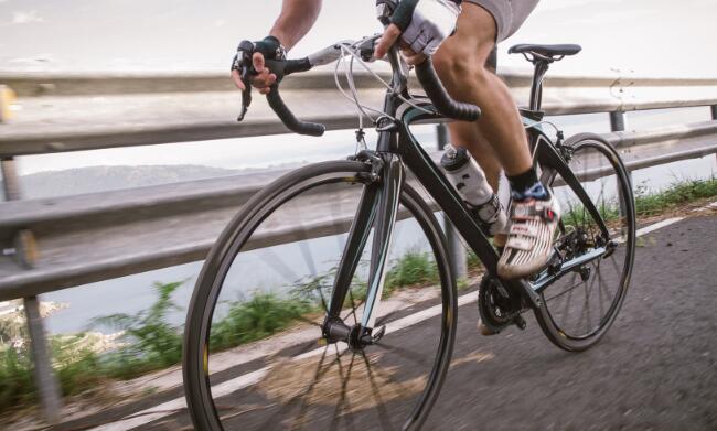 骑自行车屁股痛怎么办 什么因素导致骑单车屁股疼