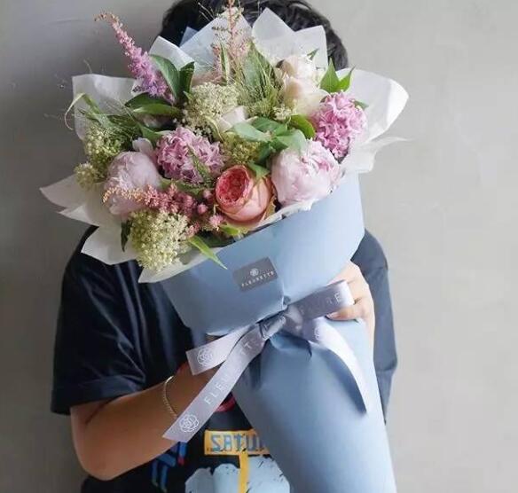 男女两人做很污的事情文章 我和一个三十少妇